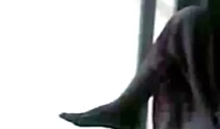 प्रसिद्ध रूसी अभिनेत्री के साथ अश्लील सेक्सी फिल्म दे दे वीडियो में चयन