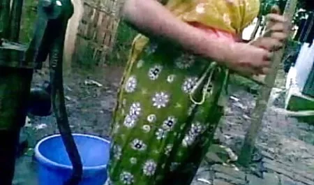 चिकुलिया सफलतापूर्वक बिल्ली और गधे की मालिश करने सेक्सी फिल्म दिखाइए वीडियो में के लिए चला गया