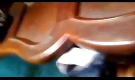 वेब कैमरा पर हस्तमैथुन करने हिंदी सेक्सी फिल्म हिंदी में सेक्सी के लिए स्वीकार करने की वजह से एक दोस्त का भुगतान
