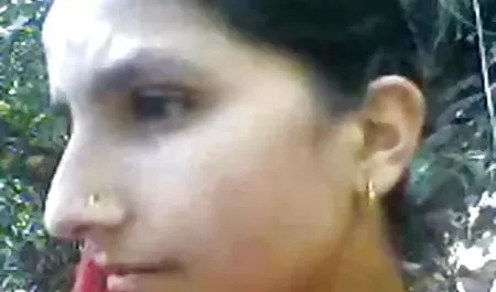 ब्लैकमेलर चुप्पी के बदले में पड़ोसियों सेक्सी पिक्चर दिखाइए इंग्लिश में चूसा