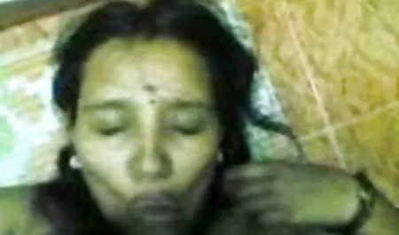 लड़कियों की वजह से सेक्स करने के लिए शरीर सौष्ठव सैलून में सेक्सी फिल्म भेजो हिंदी में सेक्सी थे