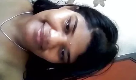 नए प्रेमी के साथ कमरे हॉलीवुड सेक्सी फिल्म हिंदी में में पहला सेक्स