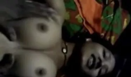 शिक्षक अपने अद्भुत शरीर के साथ छात्र हिंदी में सेक्सी मूवी आराम