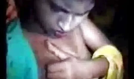 उन्होंने हॉलीवुड सेक्सी फिल्म हिंदी में कहा कि बच्चे की नाव को धोने के लिए कपड़े धोने की मशीन कहा जाता है, लेकिन खुद को रोक नहीं सके और सौंफ के साथ यौन संबंध थे ।