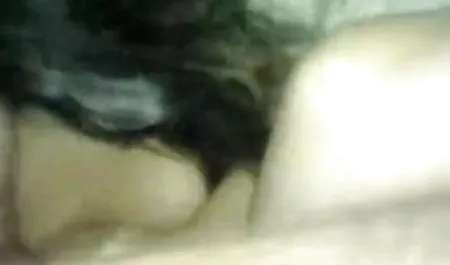 बड़े उद्दाम लैटिना वीडियो में सेक्सी पिक्चर वीडियो में एक अनुभवी प्रेमी के दबाव में चिंतित