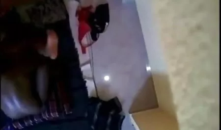 कामुक वासना कलाकारों सेक्सी हिंदी में पिक्चर में एक सेक्सी लड़की भड़क उठी