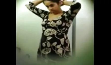 वह अपनी प्रेमिका के साथ लड़ाई लड़ी जब लड़का अपनी हिंदी में हिंदी में सेक्सी फिल्म बहन को अलग कर दिया