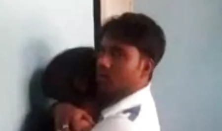 तलाक के बाद, बड़े भाई की पत्नी एक जादू के साथ बच्चे के पैर वीडियो फिल्म सेक्सी हिंदी में शांत