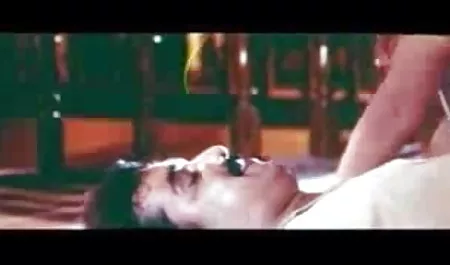 प्रबंधक एक कर्मचारी से संपर्क किया और अपने गुदा साफ करने के लिए उस सेक्सी फिल्म दिखाइए हिंदी में से पूछा