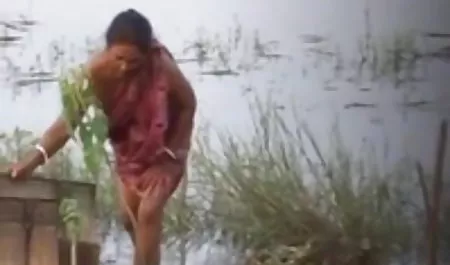 एक और छेद अभिनेताओं के साथ एक पोर्न स्टार बनने की कोशिश करता है सेक्सी फिल्म इंग्लिश में वीडियो में