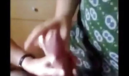 शिक्षक के एक सदस्य के पिछवाड़े में छात्र की सेक्सी हिंदी में पिक्चर सुंदरता खाती