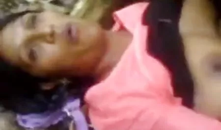 वीर्य के साथ प्राकृतिक स्तन से भरा प्रेमिका तली मद्रासी में सेक्सी पिक्चर हुई पैंट