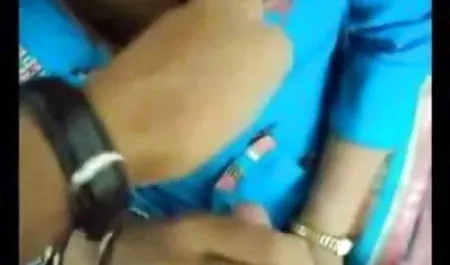 जीभ पर सेक्सी फिल्म भेजो सेक्सी वीडियो में त्वरित आराम