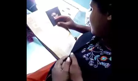 लैटिन बस्ती श्यामला करने के लिए समलैंगिक सेक्स बॉलीवुड सेक्सी फिल्म हिंदी में की पेचीदगियों सिखाता है