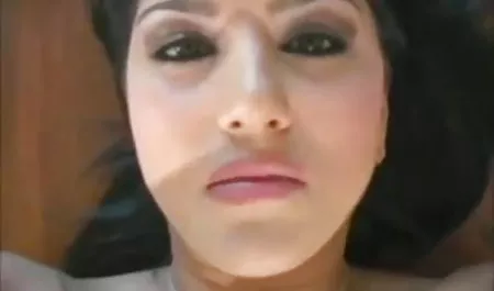 एक अनुभवहीन गोरा सेक्स के लिए तलाक दे दिया और रसोई घर में उसे तंग जगह उड़ा दिया सेक्सी वीडियो हिंदी मूवी में
