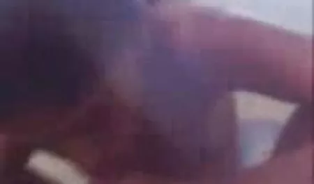 वह इस हिंदी में सेक्सी फिल्म दिखाइए सदस्य को देखा जब एक व्यस्त लेस्बियन उसे अभिविन्यास भूल गया