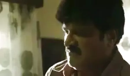 उसके चेहरे सेक्सी फिल्म हिंदी में वीडियो पर कमबख्त युवा कुतिया और सह