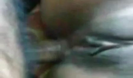 वह अपने दोस्त के गधे को ब्लू पिक्चर दिखाओ ब्लू पिक्चर हिंदी में अपने हाथ डाल दिया.