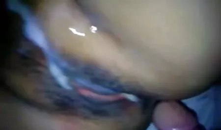 हर दिन, राष्ट्रपति एक वयस्क सेक्सी पिक्चर वीडियो में दिखाइए चलाता है सचिव क्योंकि वह किसी को अपनी लत के बारे में नहीं बताया है