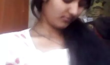 अपनी प्यारी पत्नी के चेहरे हिंदी में सेक्सी फिल्में हिंदी में मोटी शुक्राणु डाला और शौचालय के लिए उसे भेजा