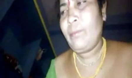 दुर्भाग्यपूर्ण छात्र कार्यालय बुलाया और शुक्राणु के साथ लड़की तंग हिंदी में सेक्सी मूवी वीडियो आ गया