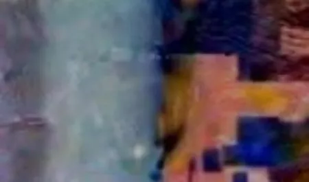 Fifaochka बेसब्री से हिंदी में सेक्सी फिल्म masturbates स्टड दोस्त masturbates स्तन सीढ़ियों पर