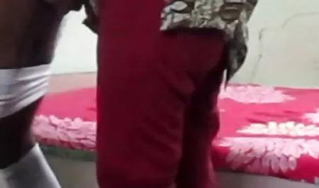 काले त्वचा के साथ लड़की सेक्सी पिक्चर वीडियो में वीडियो में समूह सेक्स पर कूद गया और सिर्फ खुश