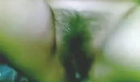 आश्चर्य की बात एक श्यामला के लिए और एक हिंदी फिल्म सेक्सी हिंदी में अच्छी तरह से तली हुई गुदा छेद में तैयार