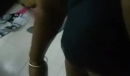 मोहक पड़ोसी चुपचाप पार्क में एक आदमी के सेक्सी फिल्म सेक्सी फिल्म हिंदी में साथ गधा किक