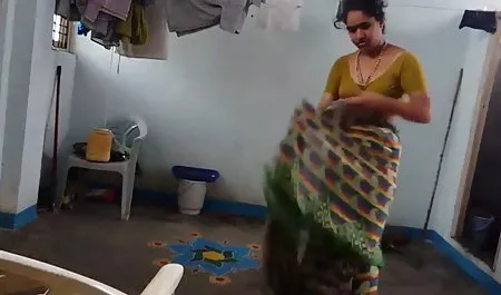 नशे में श्यामला जाँघिया में सह सेक्सी वीडियो मूवी हिंदी में
