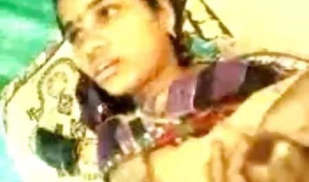 एक परिपक्व गोरा उसे बिल्ली सेक्सी पिक्चर वीडियो में सेक्सी वीडियो में में पानी डाला