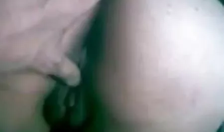 आकर्षक महिला, काले बाल वाली, मूठ मारना, अकेले, मोज़ा, खिलौने, चुदासी, लिंग ब्लू पिक्चर वीडियो में सेक्स