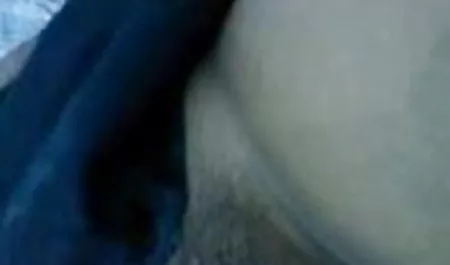 एक बड़े शादीशुदा आदमी शो के लिए सेक्सी हिंदी मूवी वीडियो में व्यस्त हलचल गर्म महिला