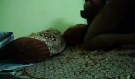 पुलिस महिला के बाहर एक बड़ा काला चूसा गिरफ्तार करने के बजाय सेक्सी फिल्म भेजो हिंदी में सेक्सी संदिग्ध
