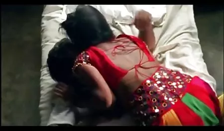 एक लाल बालों वाली महिला होने के लिए उसे गंजा हिंदी में सेक्सी फिल्म प्रेमी प्रस्तुत करें